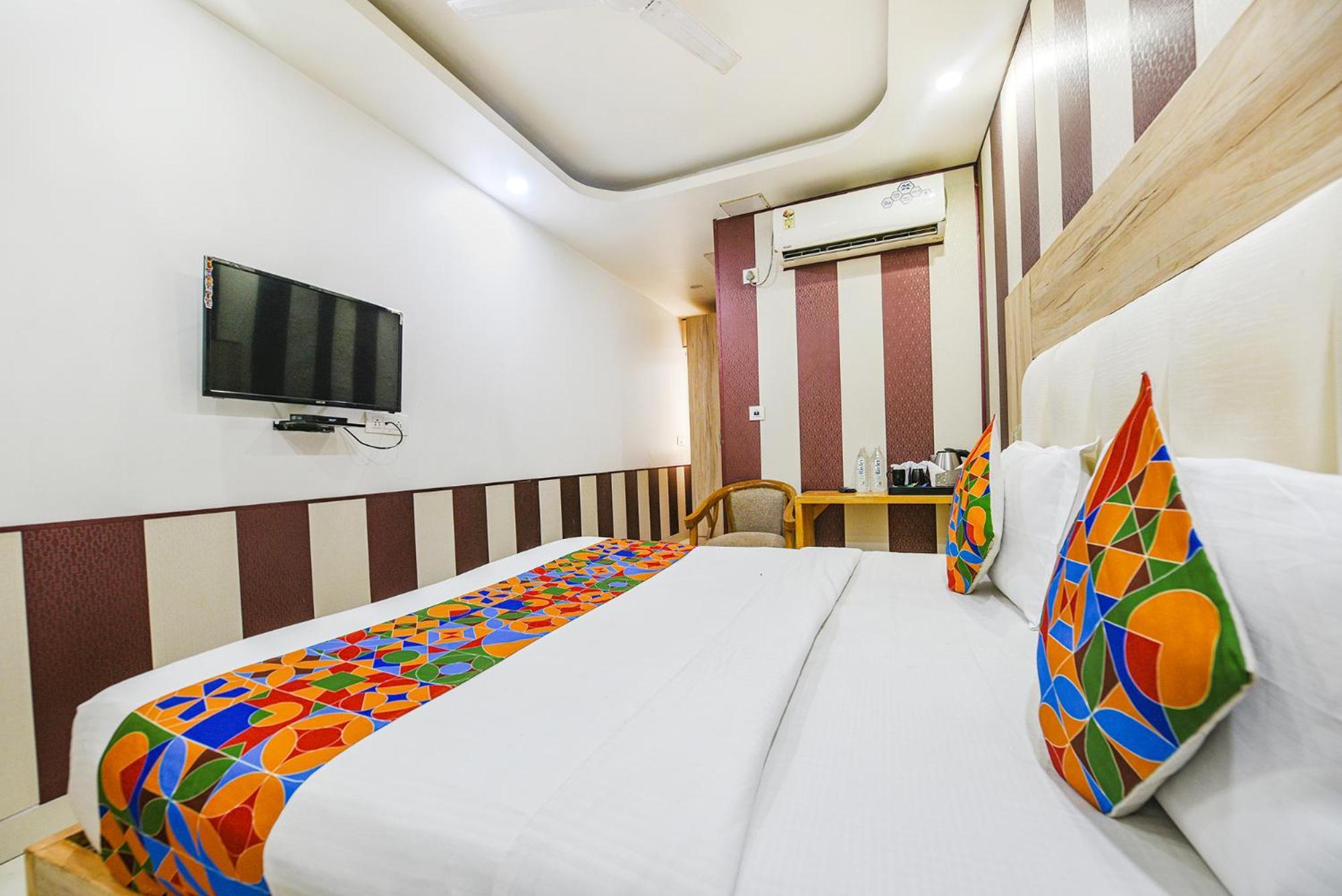 Fabhotel Aman Inn Near Igi Airport New Delhi Extérieur photo