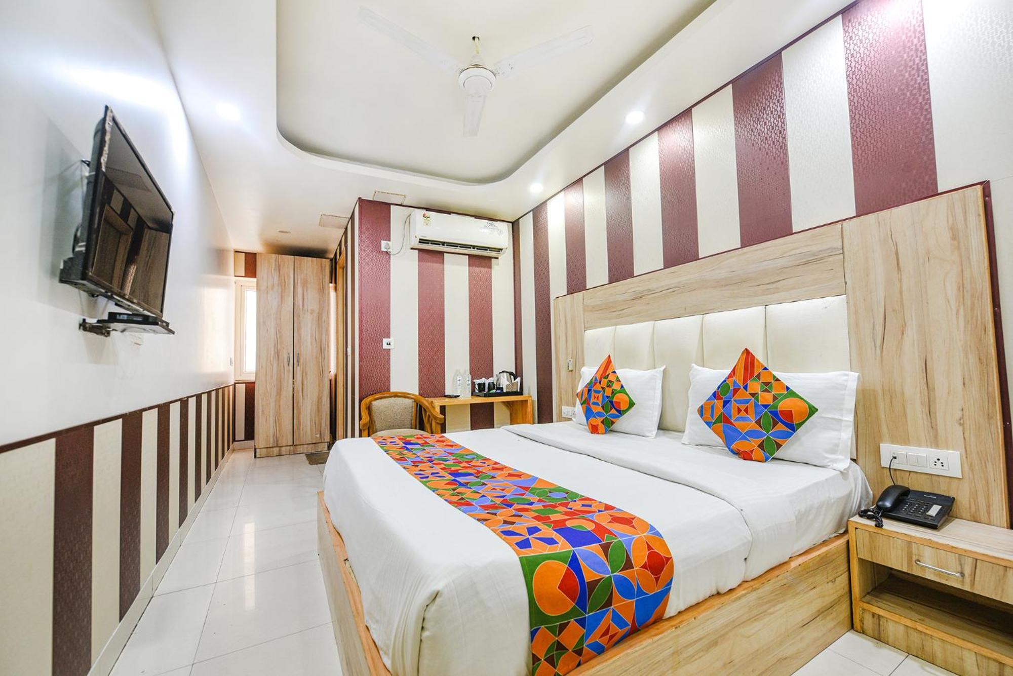 Fabhotel Aman Inn Near Igi Airport New Delhi Extérieur photo